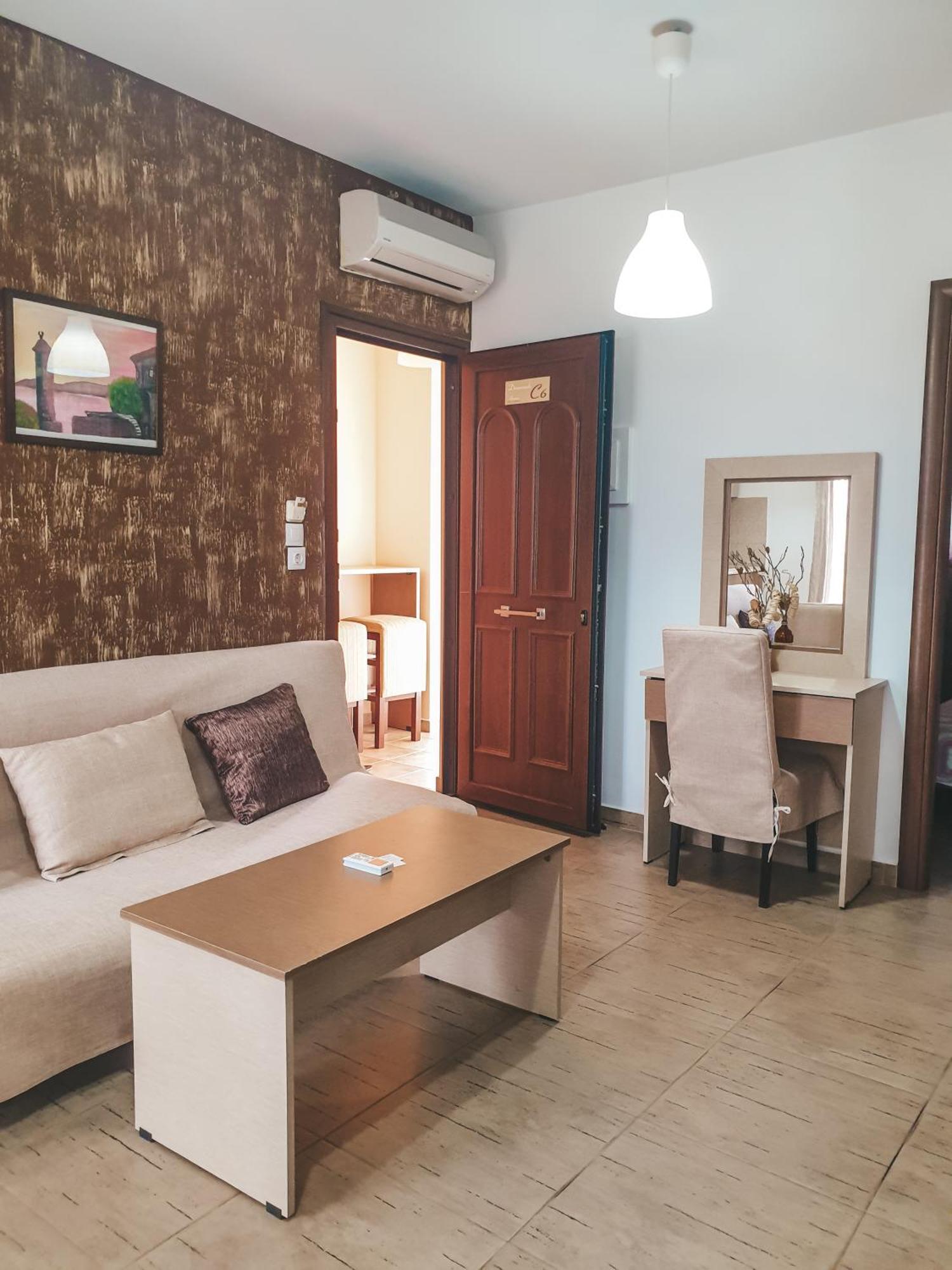 Aroma And Appartement Vourvourou